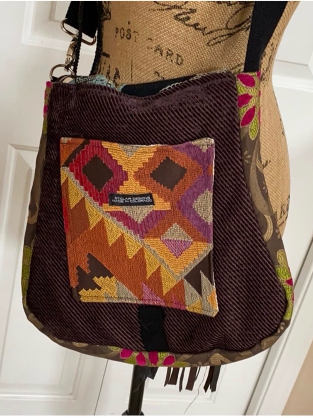 Boho Patchwork Fringe Crossbody Bag - Multicolor ST. Clair Design Bag Pedestre - Picture 7 of 7